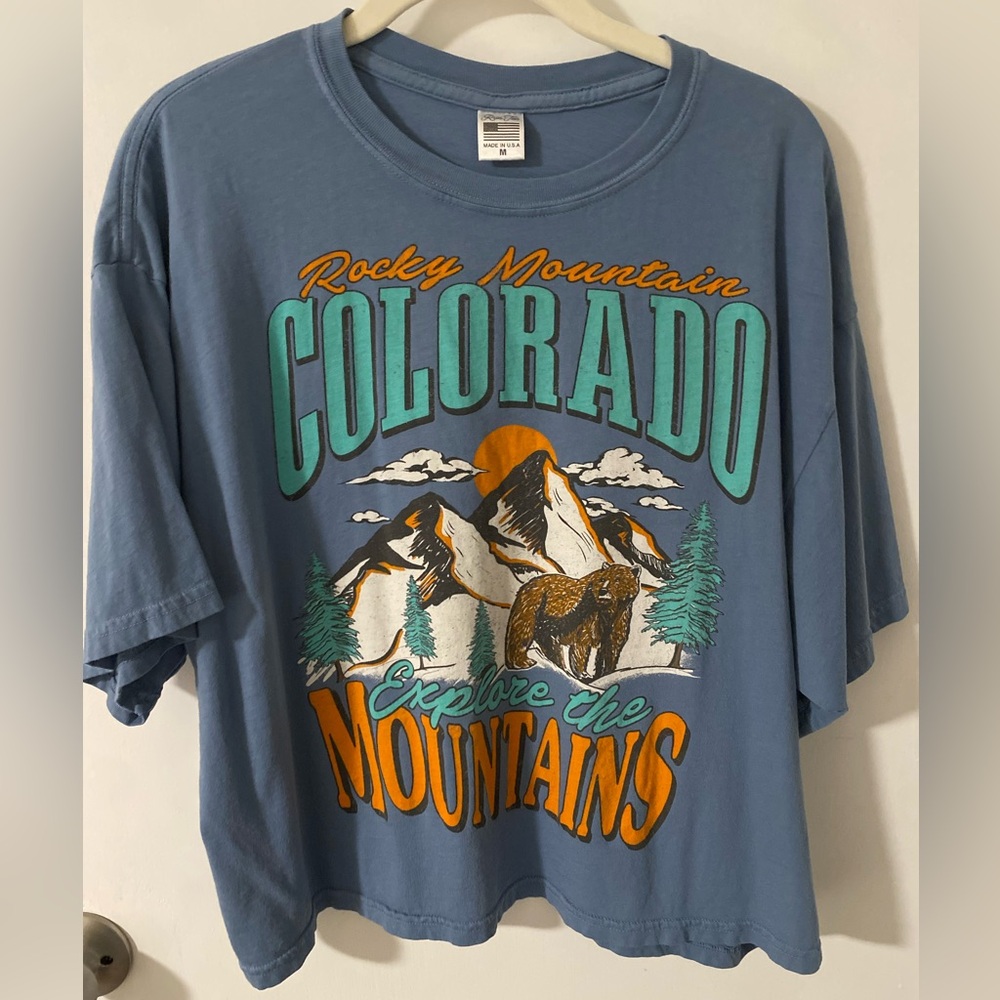 Women’s Colorado Rocky Mountains Graphic Tee